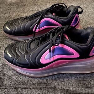 Nike Black and Pink Women's Sneakers